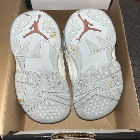 EUC✨ Jordan True Flight GP 'Red Bronze' 5c - Picture 3 of 9